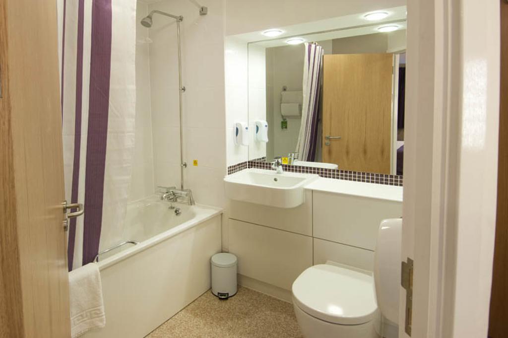 Premier Inn Newcastle Airport South Woolsington Quarto foto